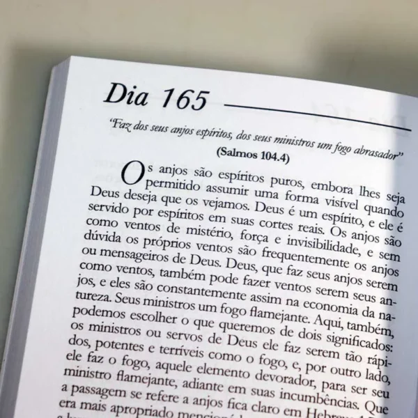 Devocional Tesouros de Davi | Lion Cruz | Charles Spurgeon